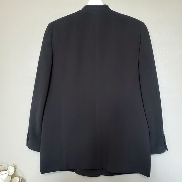 Emanuel Ungaro Womens Blazer Petite Size 8 Black Hidden Button Up Jacket - Picture 2 of 10